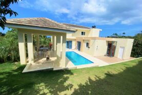 Outstanding –Grand-Villa-with-pool-ocean-view-for-Sale-El-Doral-Puerto-Plata
