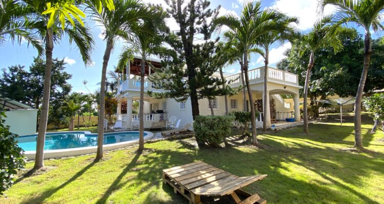 Beautiful-5-Bedroom-Villa-For-Sale-Puerto-Plata