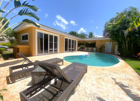 Stunning-Turn-key 2-Bedroom-Villa-Private-Pool-Casa Linda – Priced-to-Sell