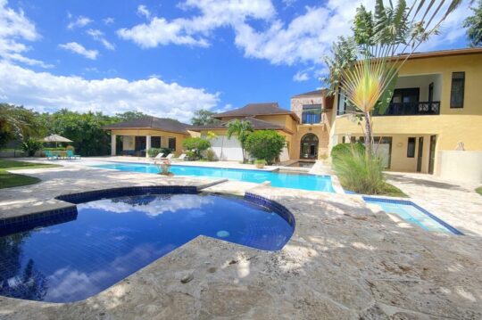 Caribbean Mediterranean Dream Villa For Sale Sea Horse Ranch