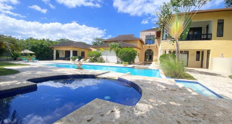 Caribbean Mediterranean Dream Villa For Sale Sea Horse Ranch