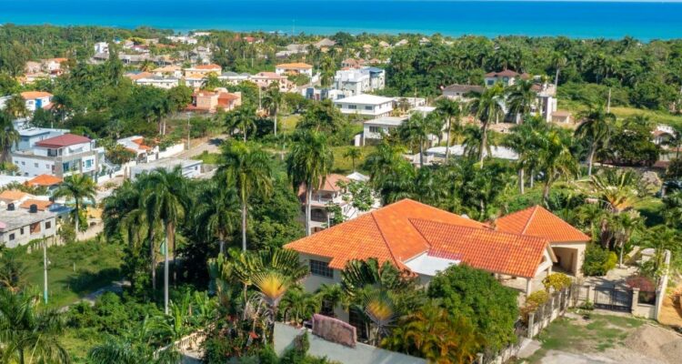 Beautiful 5-Bedroom Villa For Sale Cerro Verde Puerto Plata